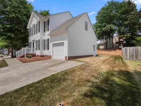 2003 Buffalo Way, Durham, NC 27704 photo 2