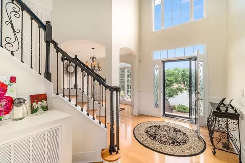5016 Windsor Ct, Elon, NC 27244 photo 4