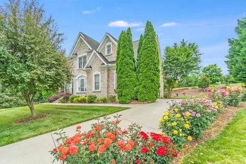 5016 Windsor Ct, Elon, NC 27244 photo 3