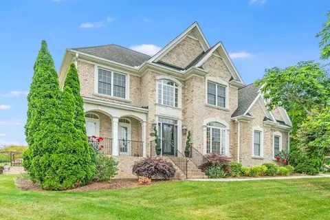5016 Windsor Ct, Elon, NC 27244 photo 2