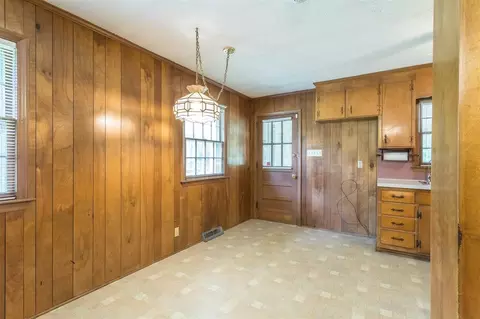 4110 W Cornwallis Rd, Durham, NC 27705 photo 9
