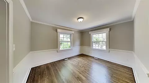 206 E Parker St, Smithfield, NC 27577 photo 2