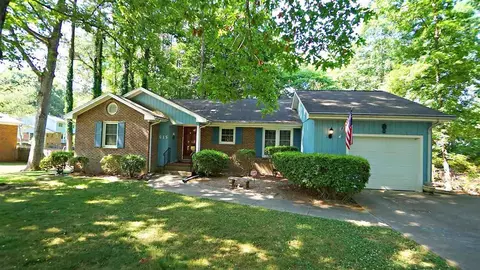 515 Clarion Dr, Durham, NC 27705 photo 1