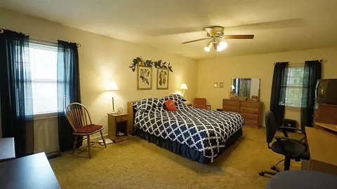 515 Clarion Dr, Durham, NC 27705 photo 9