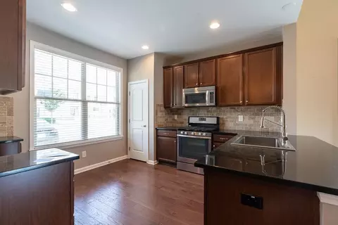 11 Pilatus Dr, Durham, NC 27705 photo 4