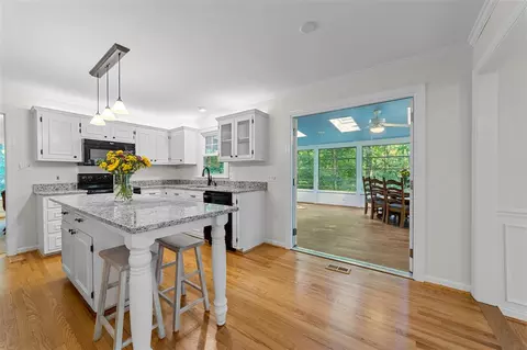 2319 Umstead Rd, Durham, NC 27712 photo 6