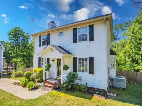 4237 Bluffs Ln, Durham, NC 27712 photo 2