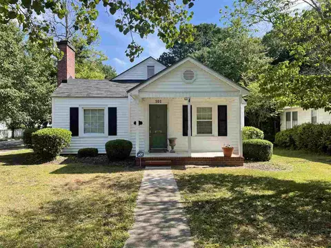 101 E Rose St, Smithfield, NC 27577 photo 1