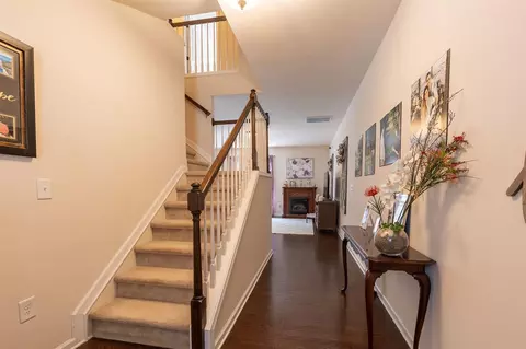 2104 Chipley Dr, Cary, NC 27519 photo 4