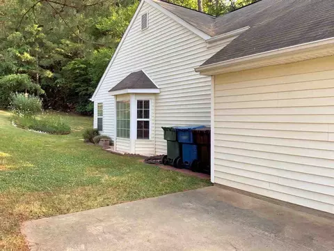 5506 Penrith Dr, Durham, NC 27713 photo 3