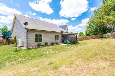 320 E Webber Ln, Clayton, NC 27527 photo 3