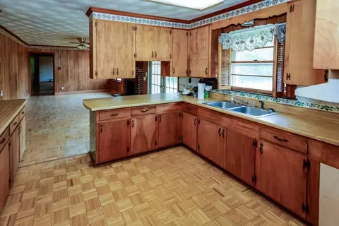 6121 N Nc 9 Hwy, Mill Spring, NC 28756 photo 4