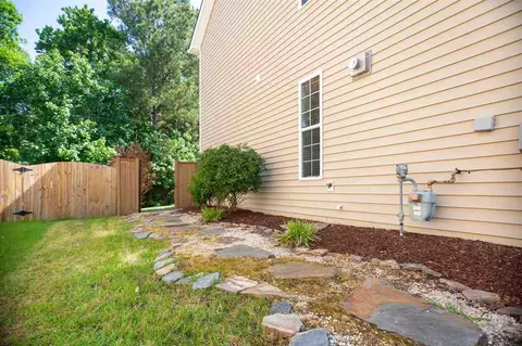 617 Poplar St, Durham, NC 27703 photo 27