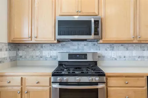 4310 Flintlock Ln, Durham, NC 27704 photo 8
