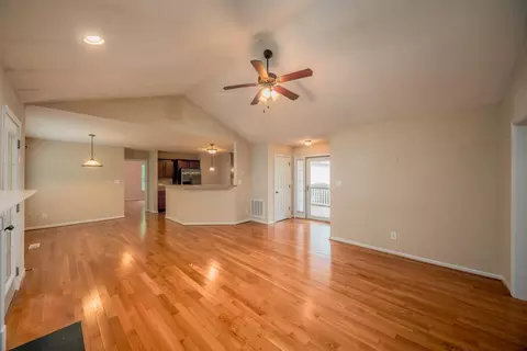 27 Lawrence Ct, Smithfield, NC 27577 photo 6