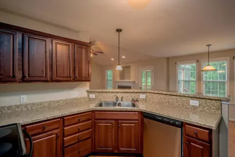 27 Lawrence Ct, Smithfield, NC 27577 photo 12