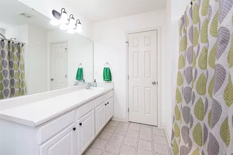 4608 Hoppers Dr, Durham, NC 27704 photo 17