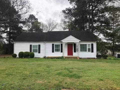 370 E Depot St, Angier, NC 27501 photo 1