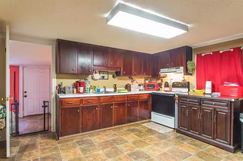 200 Galilee Rd, Smithfield, NC 27577 photo 6