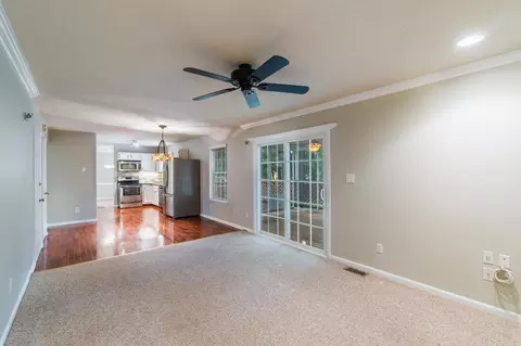 21 Beechtree Ct, Durham, NC 27713 photo 9