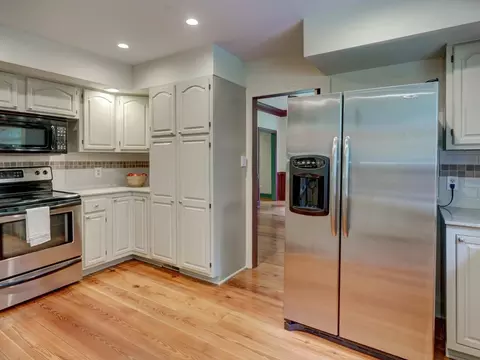 1100 Trails End Rd, Durham, NC 27712 photo 9