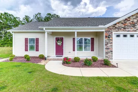 232 Beasley Estates Dr, Benson, NC 27504 photo 2