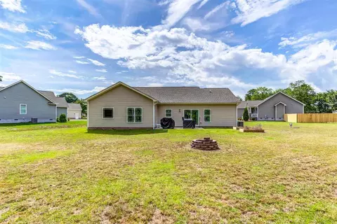 232 Beasley Estates Dr, Benson, NC 27504 photo 19