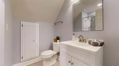 412 Constitution Dr, Durham, NC 27705 photo 24