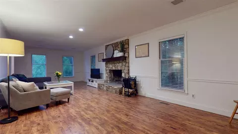 412 Constitution Dr, Durham, NC 27705 photo 8