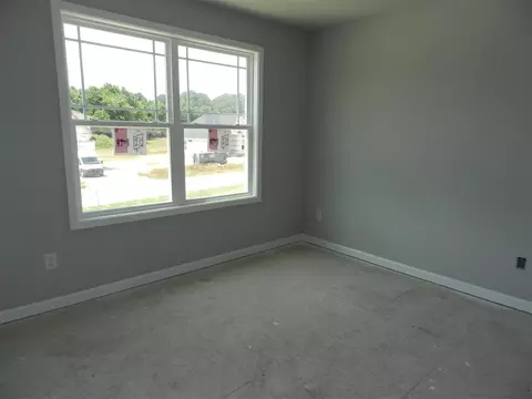 175 Monaghan Ct, Selma, NC 27576 photo 8