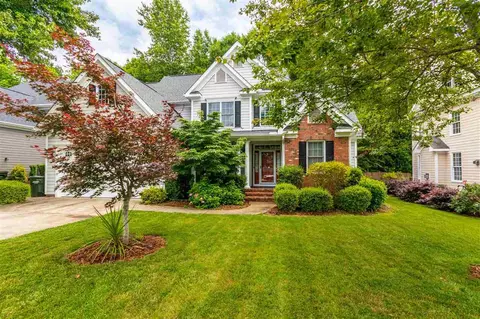 608 Continental Dr, Durham, NC 27712 photo 2