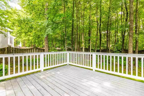 608 Continental Dr, Durham, NC 27712 photo 29