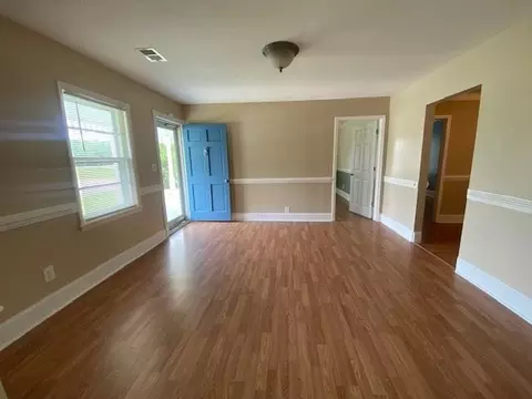 111 Pope St, Erwin, NC 28339 photo 3