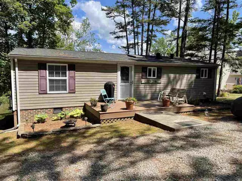 357 Paulas Ln, Semora, NC 27343 photo 2