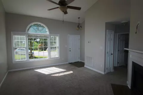 129 Skipwyth Cir, Cary, NC 27513 photo 4