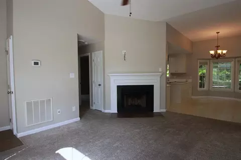 129 Skipwyth Cir, Cary, NC 27513 photo 5