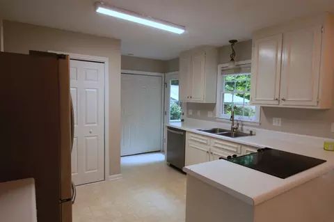 129 Skipwyth Cir, Cary, NC 27513 photo 8