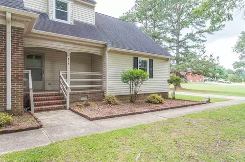 615 E H St, Erwin, NC 28339 photo 4