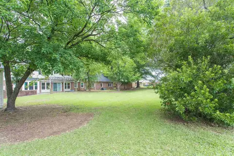 615 E H St, Erwin, NC 28339 photo 6