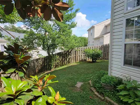 12 Drye Ln, Durham, NC 27713 photo 5