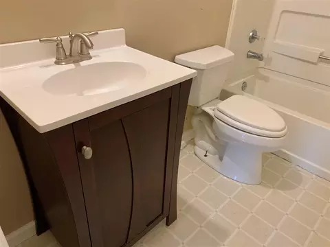 609 Stratton Way, Durham, NC 27704 photo 6