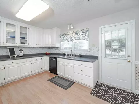 208 Aster Dr, Garner, NC 27529 photo 10