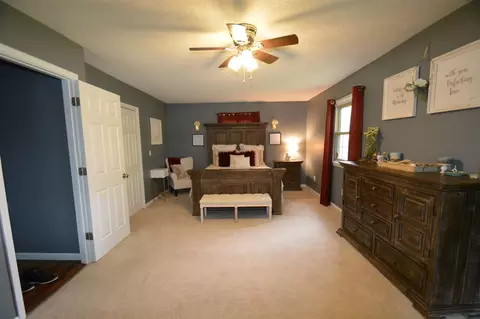 6401 Parkhaven Pl, Durham, NC 27712 photo 6