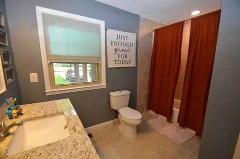 6401 Parkhaven Pl, Durham, NC 27712 photo 7