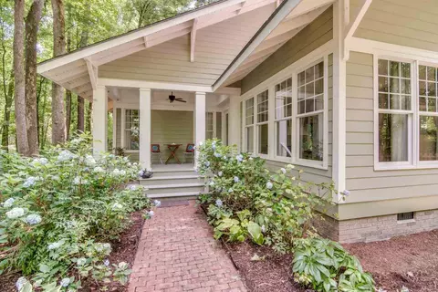 1607 Milan St, Durham, NC 27703 photo 2
