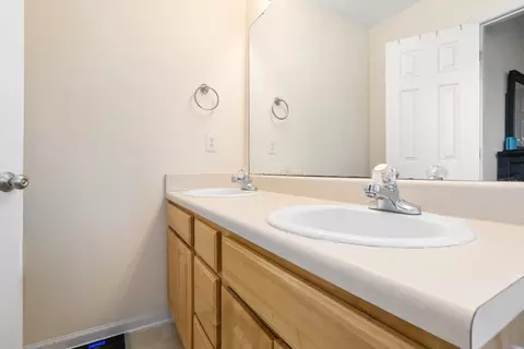 1568 Ella Ln, Stem, NC 27581 photo 10