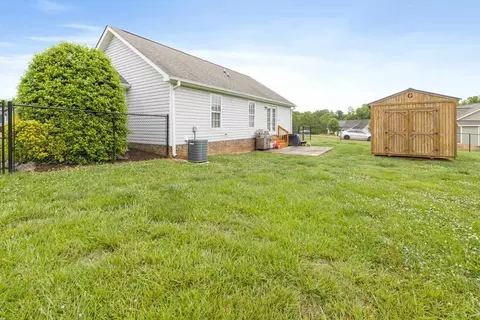 1568 Ella Ln, Stem, NC 27581 photo 12