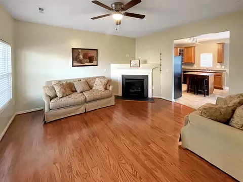 9 Genlee Ct, Durham, NC 27704 photo 2
