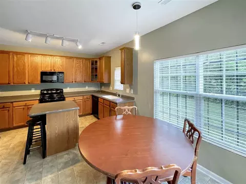 9 Genlee Ct, Durham, NC 27704 photo 3