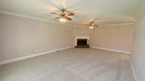 6101 Summerfield Dr, Durham, NC 27712 photo 4
